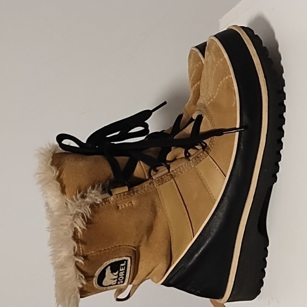 Sorel Tivoli Mid Calf Winter Boots